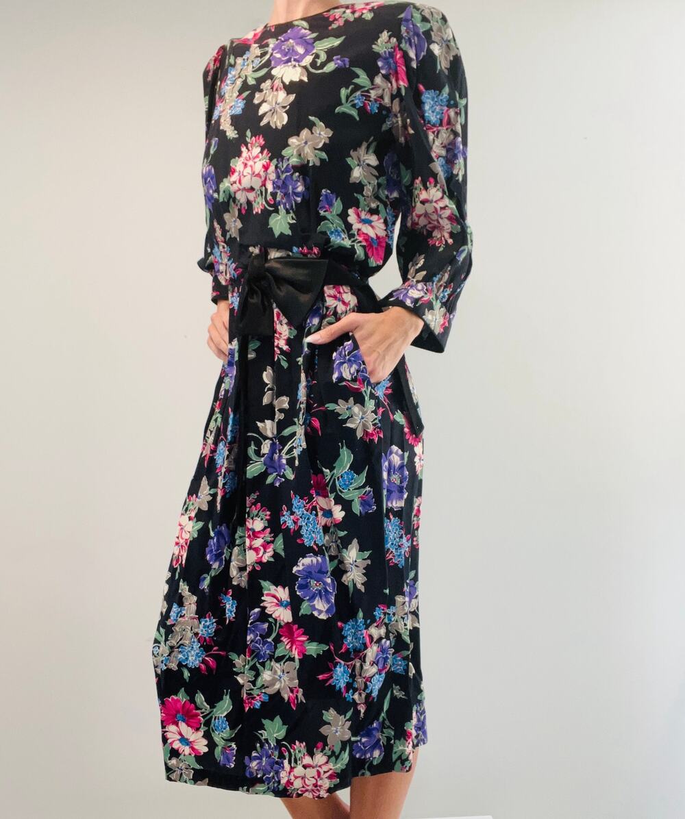 1980s Vintage Lanz Midi Dress Bold Black Pink Purple Green Floral w Belt Sz 8 JL